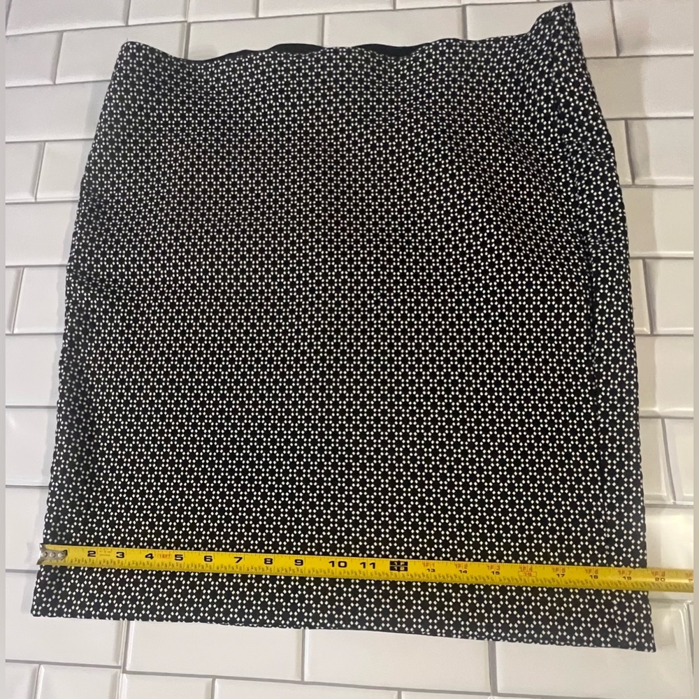 Elle Black and White Polka Dot Skirt - Picture 4 of 7